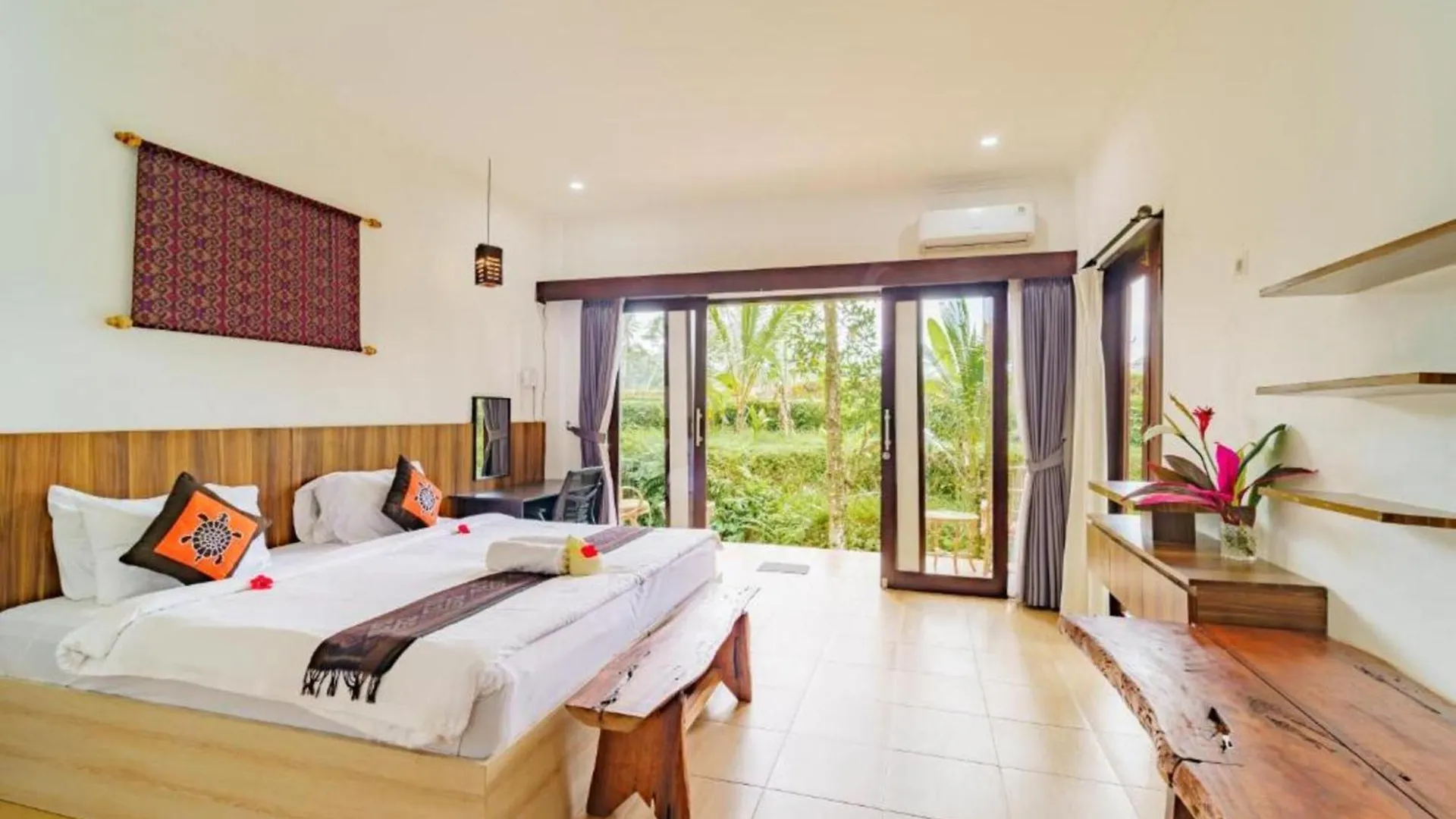 Adhidrawa Ubud 0*, Ουμπούντ